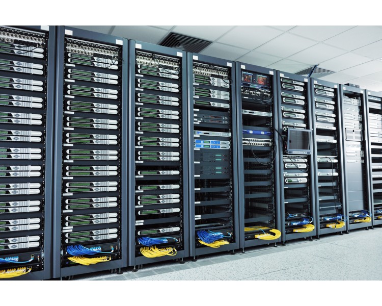 Осень 2025: российские и азиатские серверы становятся выбором №1 на рынке ИТ-оборудования